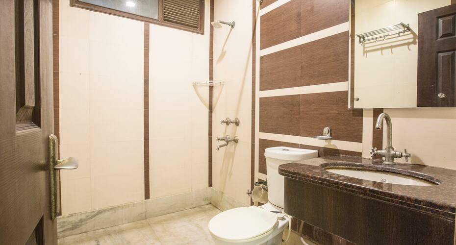 Smyle Inn, New Delhi 5
